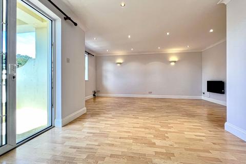 undefined, 10 Kingscourt Apts, St Helier