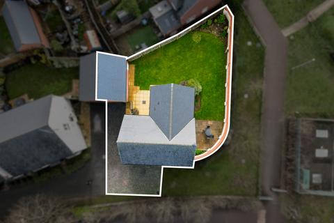 4 bedroom detached house for sale, Hotspur Close, Aylesbury HP17