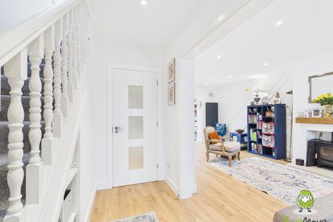 undefined, Poplar Close, Sherfield-on-Loddon, Hook, Hampshire, RG27