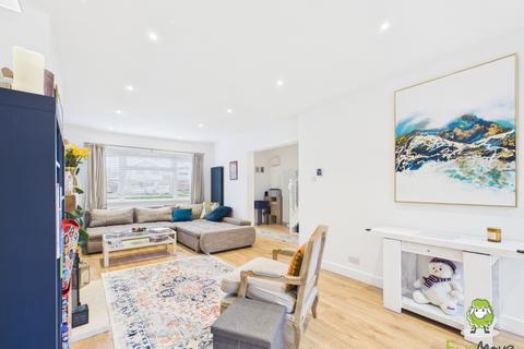 undefined, Poplar Close, Sherfield-on-Loddon, Hook, Hampshire, RG27