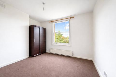 1 bedroom flat for sale, Limes Grove, Lewisham, London, SE13