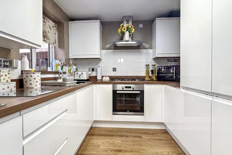 3 bedroom semi-detached house for sale, Chichester Close, Ellistown, LE67