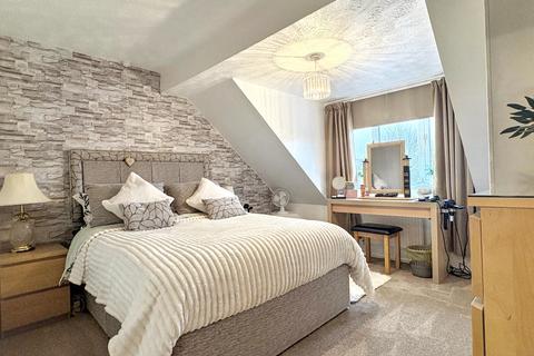 3 bedroom semi-detached house for sale, Chichester Close, Ellistown, LE67