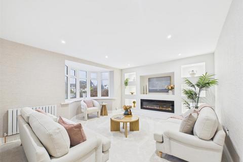 4 bedroom semi-detached house for sale, Beach Road, Tynemouth