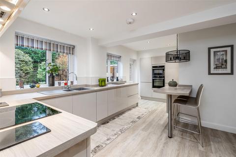undefined, Clifton Crescent, Solihull