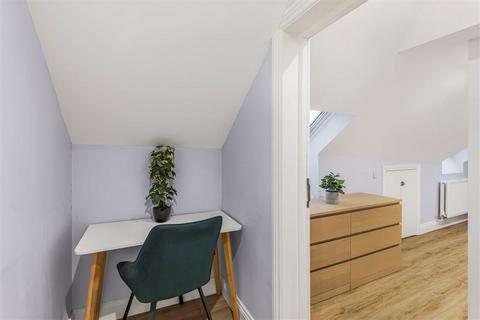 2 bedroom flat to rent, Dudden Hill Lane, London NW10