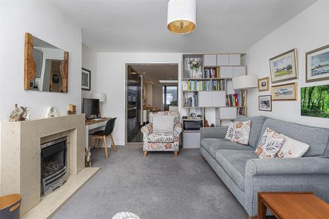 3 bedroom semi-detached house for sale, Lower Edge Road, Lower Edge, Elland