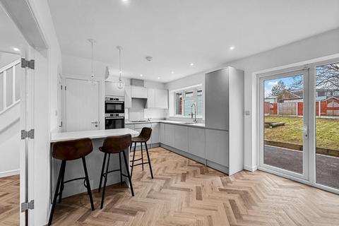 3 bedroom semi-detached house for sale, Briony Avenue, Hale