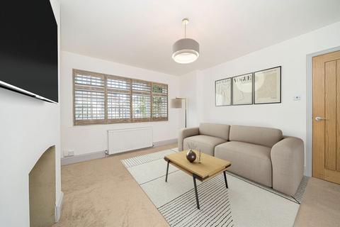 undefined, Esher Road, East Molesey KT8