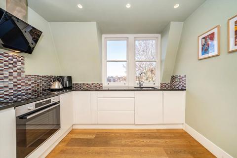 1 bedroom flat for sale, Rostrevor Road, London SW6
