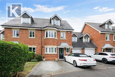 4 bedroom semi-detached house for sale, Horton Crescent, Epsom, KT19