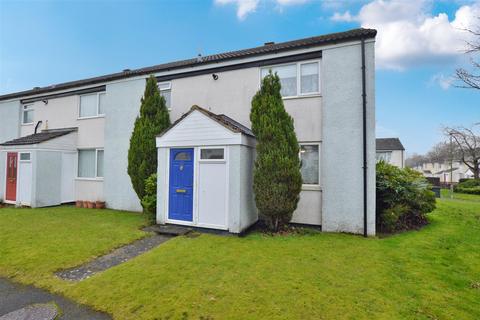 3 bedroom end of terrace house for sale, Warwick Close, Catterick Garrison