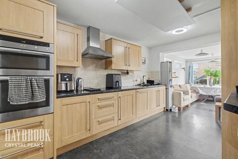 undefined, Broadoaks Close, Dinnington