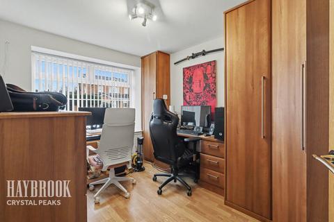 4 bedroom detached house for sale, Broadoaks Close, Dinnington