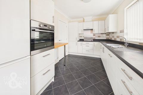 undefined, Gray Close, Brundall, Norwich