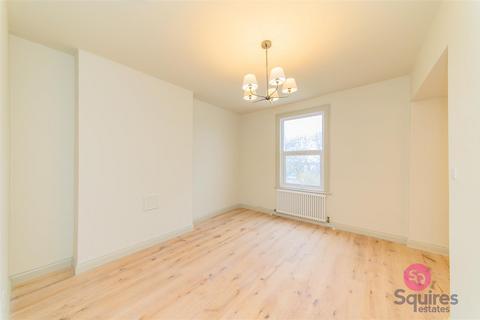 2 bedroom flat for sale, Sunningfields Road, Hendon