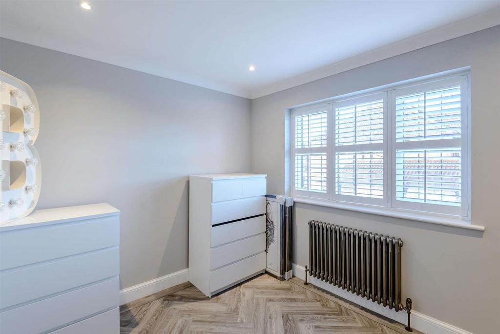 8489530-Interior08-800.jpg