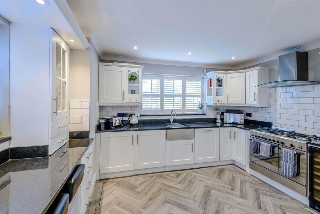8489530-Interior14-800.jpg