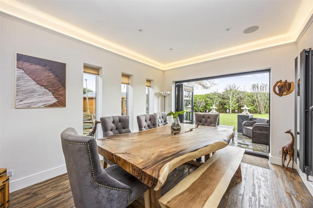 Littlehampton Road, Downsview-012.JPG