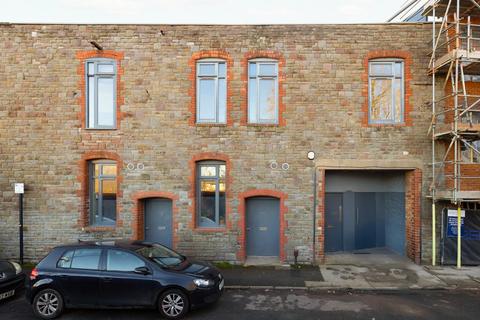undefined, Braggs Lane, Old Market