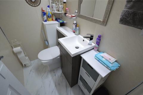 3 bedroom semi-detached house for sale, Leyhill Drive, Luton, Bedfordshire, LU1
