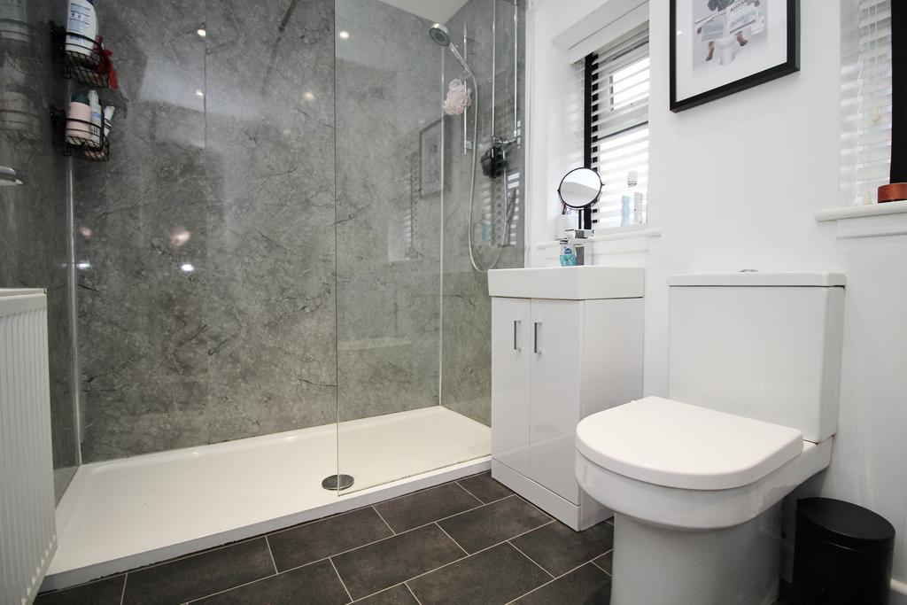 Family Shower Room