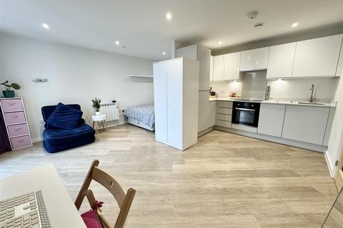 undefined, Wimborne Road, Poole BH15