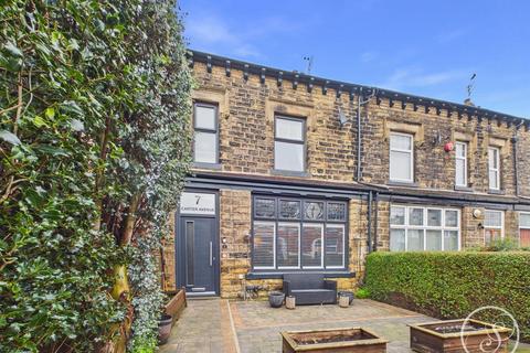 Carter Avenue, Leeds