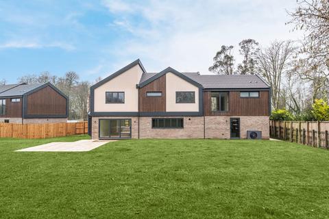 undefined, A Contemporary New Home in Saham Toney with Generous Open-Plan Living