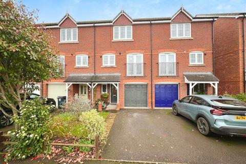 3 bedroom terraced house for sale, Oswell Road, Shrewsbury