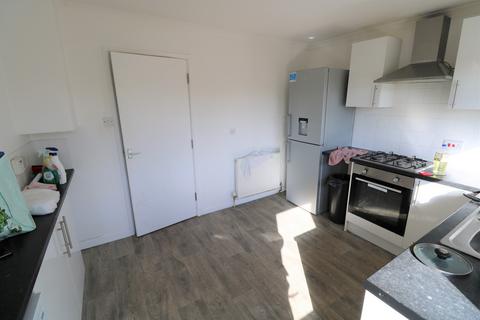 4 bedroom detached house to rent, Colchester CO4