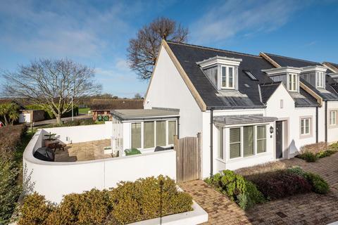 2 bedroom end of terrace house for sale, Langtry Gardens, St. Saviours Hill, Jersey JE2