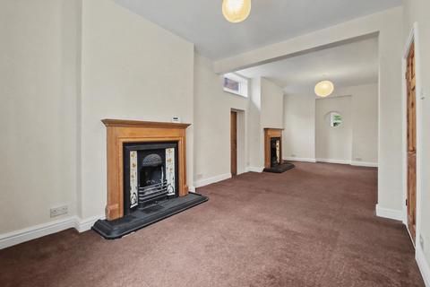 3 bedroom detached house to rent, Leach Street, Prestwich, M25