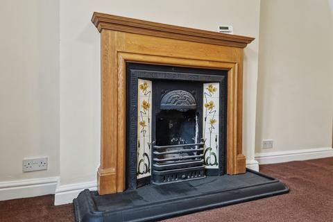 3 bedroom detached house to rent, Leach Street, Prestwich, M25
