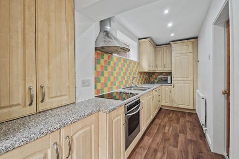 3 bedroom detached house to rent, Leach Street, Prestwich, M25