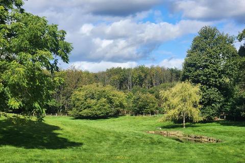 undefined, Borden Wood Village