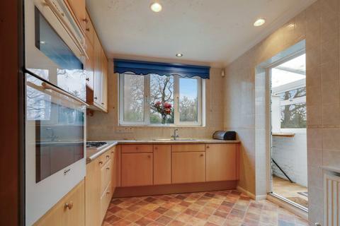 3 bedroom semi-detached house for sale, Melbury Close, Claygate, KT10