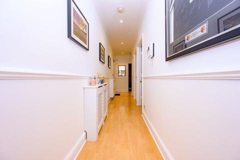 2 bedroom flat for sale, Mallard Road, Abbots Langley WD5