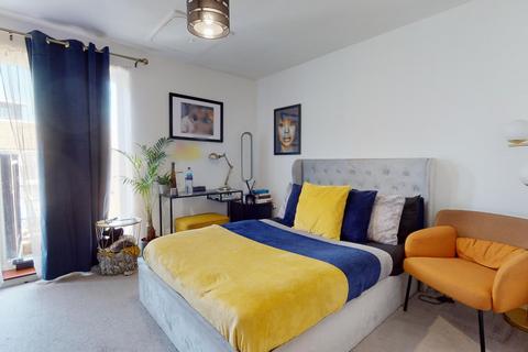 2 bedroom flat for sale, Spencer Court, Gravesend, Kent