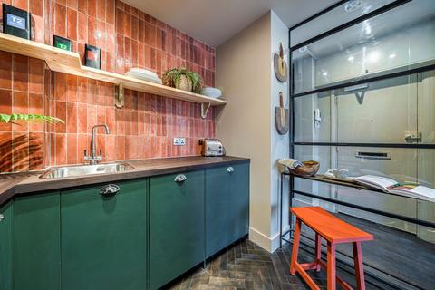 1 bedroom flat for sale, Old Kent Road, London SE1