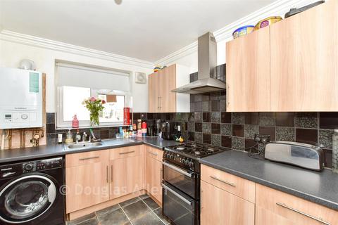 undefined, Victor Walk, Hornchurch RM12
