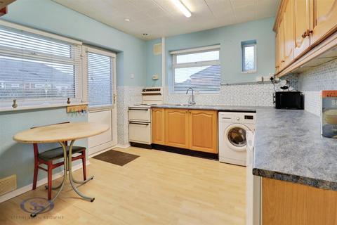 2 bedroom semi-detached bungalow for sale, Newbury Avenue, Crewe