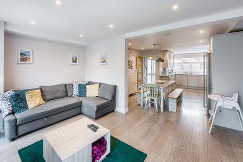 undefined, Penfolds Place, Arundel