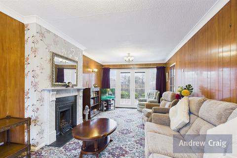 3 bedroom bungalow for sale, Prince Of Wales Close, South Shields