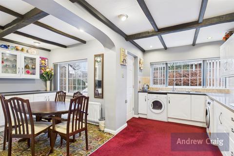 3 bedroom bungalow for sale, Prince Of Wales Close, South Shields