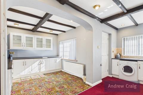 3 bedroom bungalow for sale, Prince Of Wales Close, South Shields