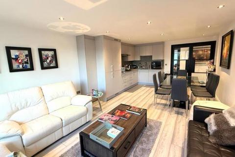 3 bedroom flat to rent, Watford Way, Mill Hill, NW7