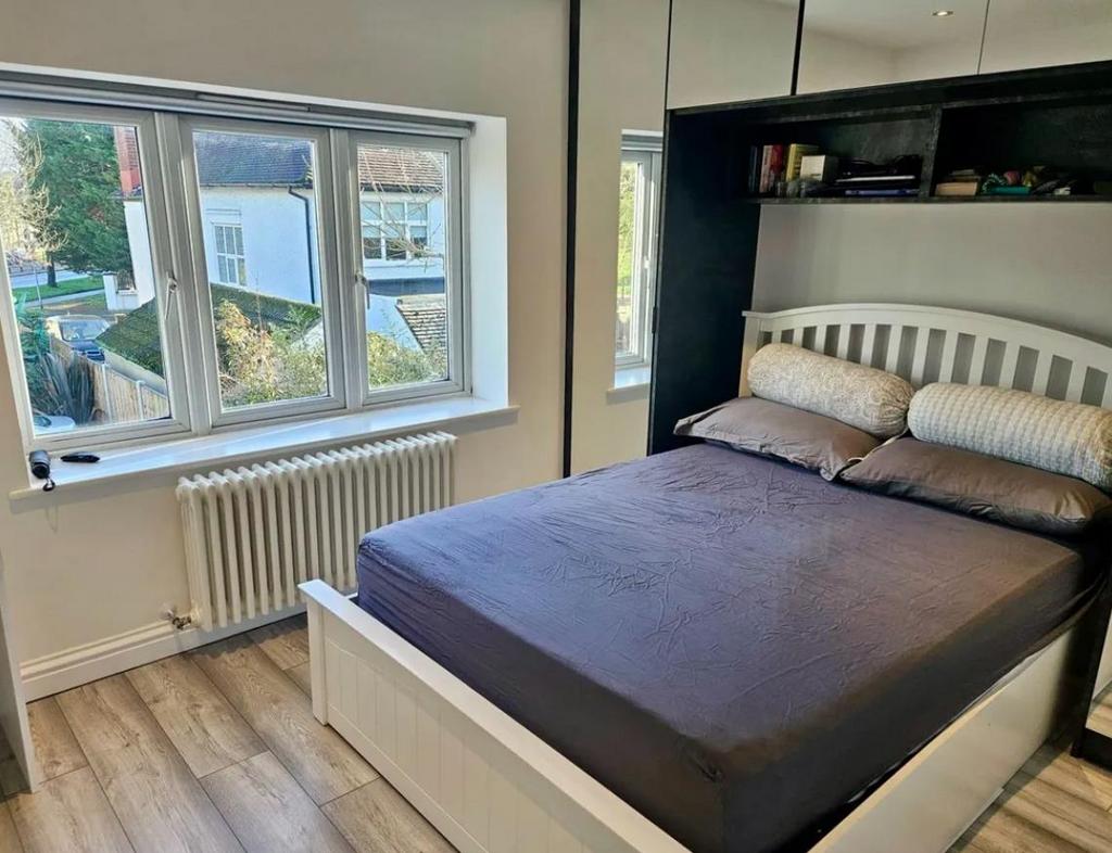 Bedroom 2.png