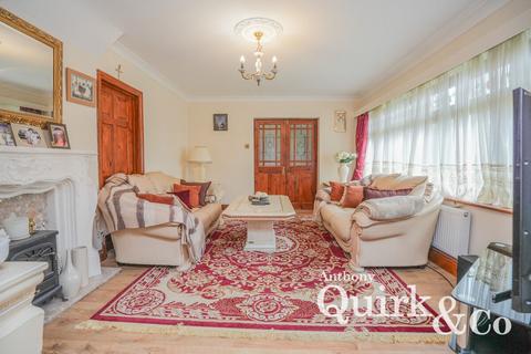 5 bedroom detached house for sale, Van Diemens Pass, Canvey Island, SS8