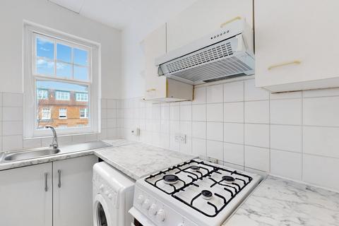 1 bedroom flat to rent, Greencroft Gardens, London NW6
